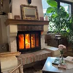 Garni & Terano