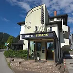 酒店 Garni & Terano 马里博尔