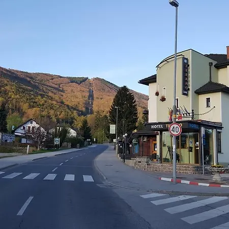 מלון Garni & Terano 3*