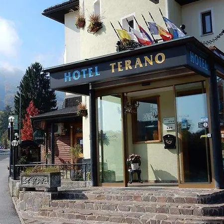 酒店 Garni & Terano 马里博尔