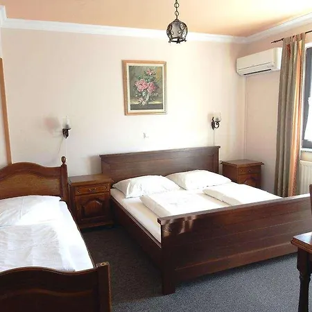 Garni & Terano Hotel