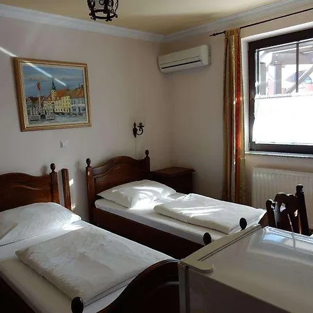 Garni & Terano 酒店 3*