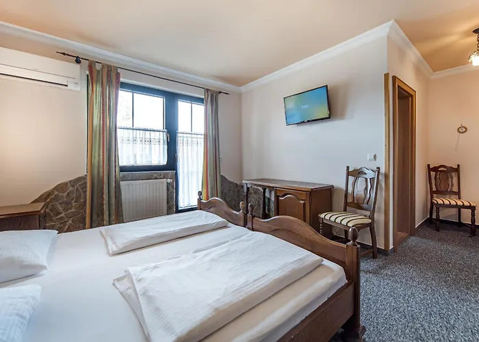 Garni & Terano Hotel