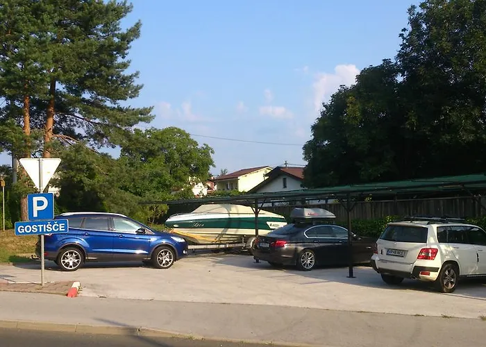 Hotel Garni & Terano